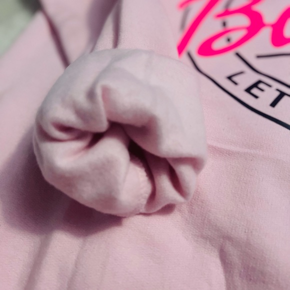 New Barbie Crewneck - Picture 9 of 9